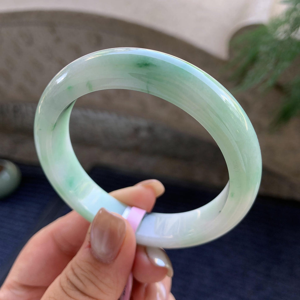 细糯种飘绿花正圈平安镯  55.8圈口  天然缅甸A货翡翠（yc425974）