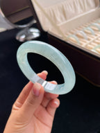 冰种蓝晴底正圈翡翠手镯（55mm）（yc013665）