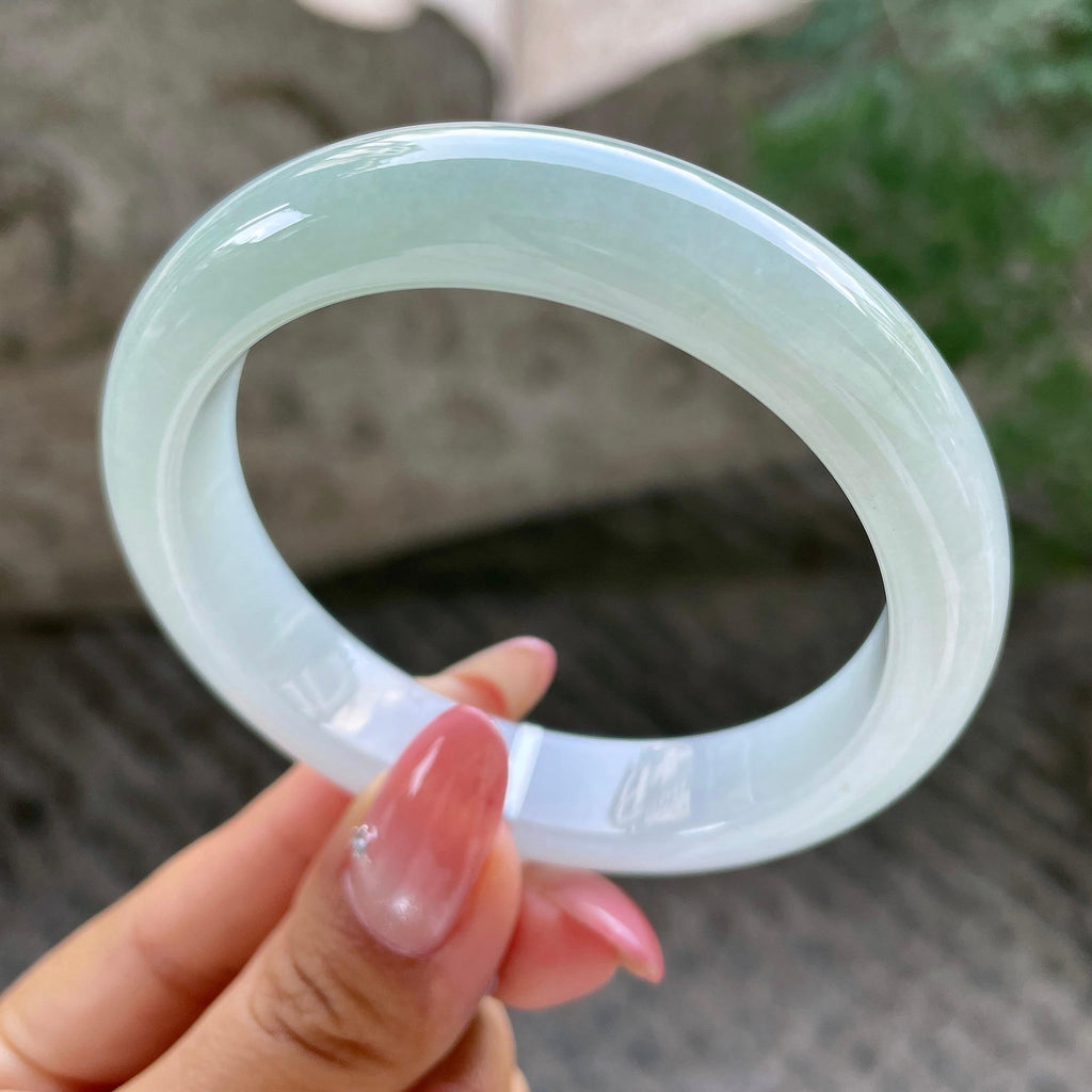 细糯种带底色正圈平安镯57.1圈       天然缅甸A货翡翠（yc431585）
