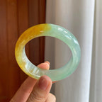 冰种宽版晴底黄翡特色镯（54.5mm）（yc278057）