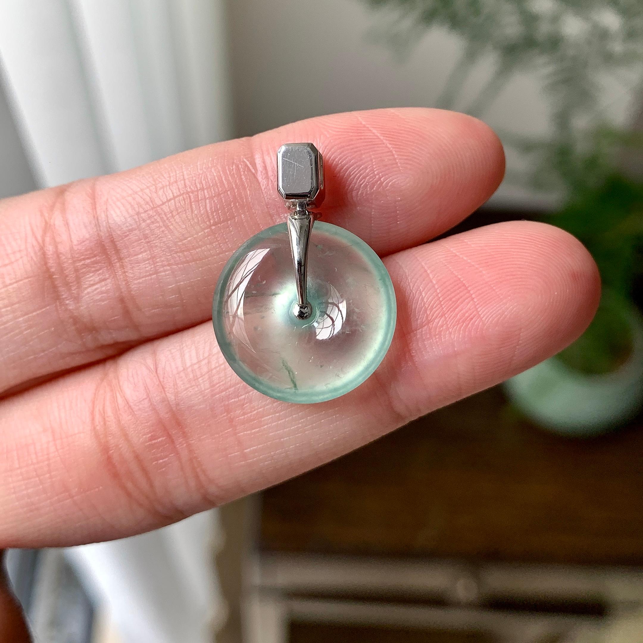 18K金钻镶冰种淡晴底平安扣吊坠（yc257220）