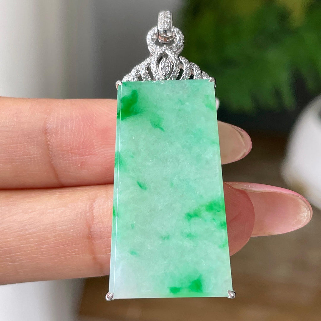 18k镶细糯种飘绿花无事牌吊坠          天然缅甸A货翡翠（yc433582）