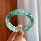 糯冰飘花宽版翡翠平安镯（57.4mm）（yc313030）