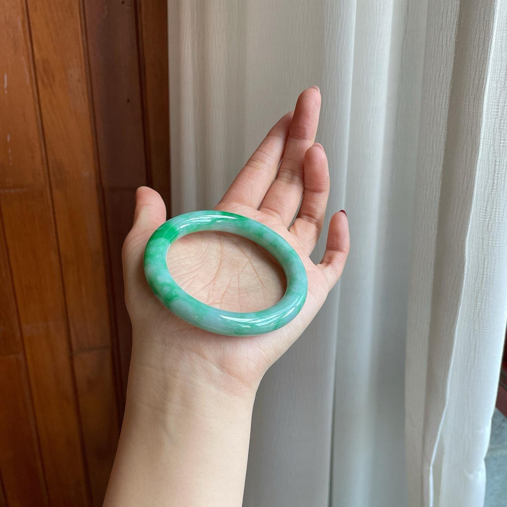 糯冰带色翡翠圆条手镯（54.6mm）（yc302152）