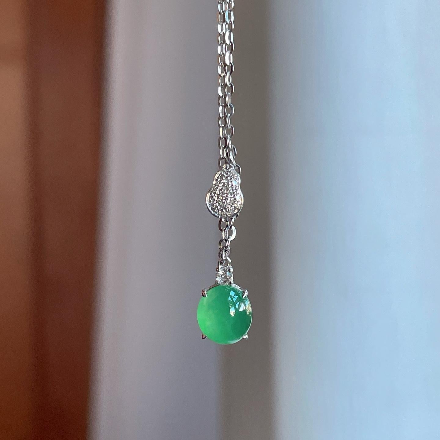 18k金钻镶冰种满绿翡翠蛋面吊坠（yc266471）