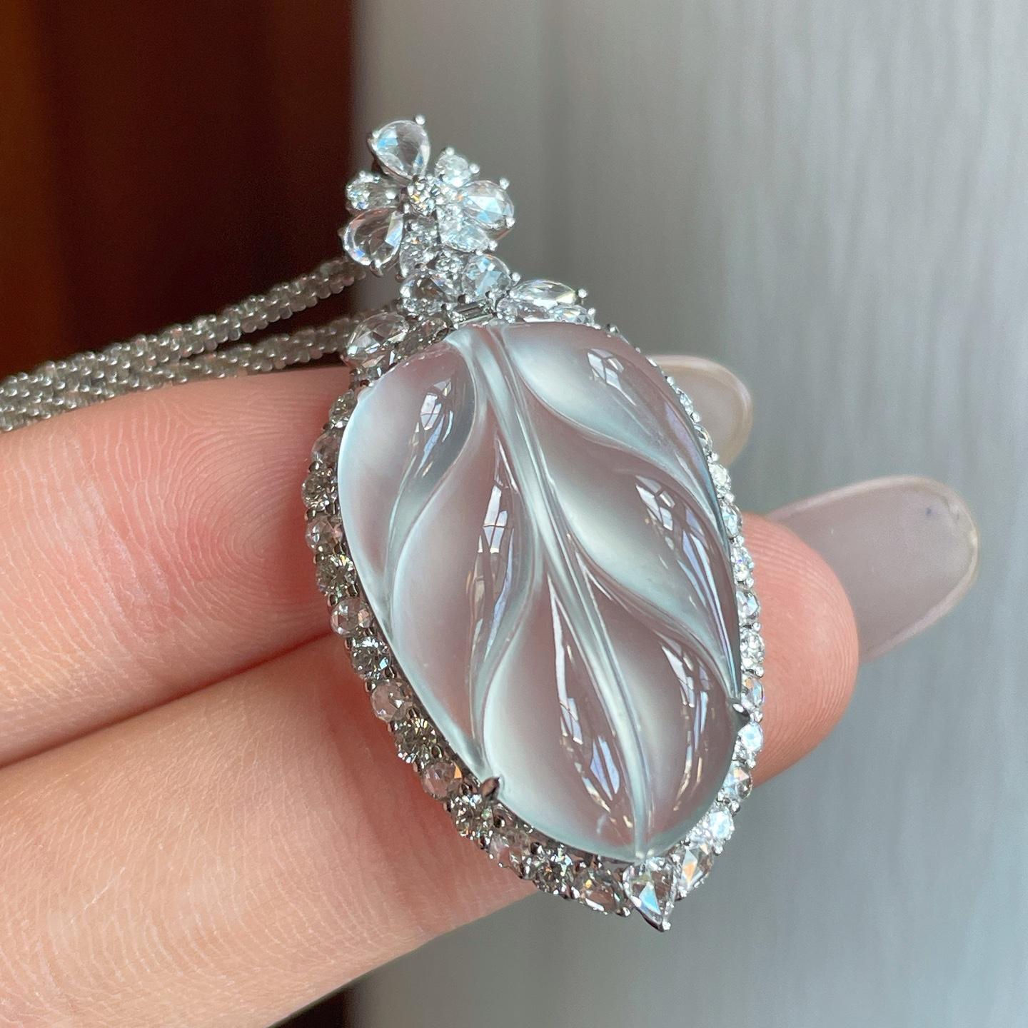 18k金钻镶冰玻种无色翡翠叶子（yc270321）