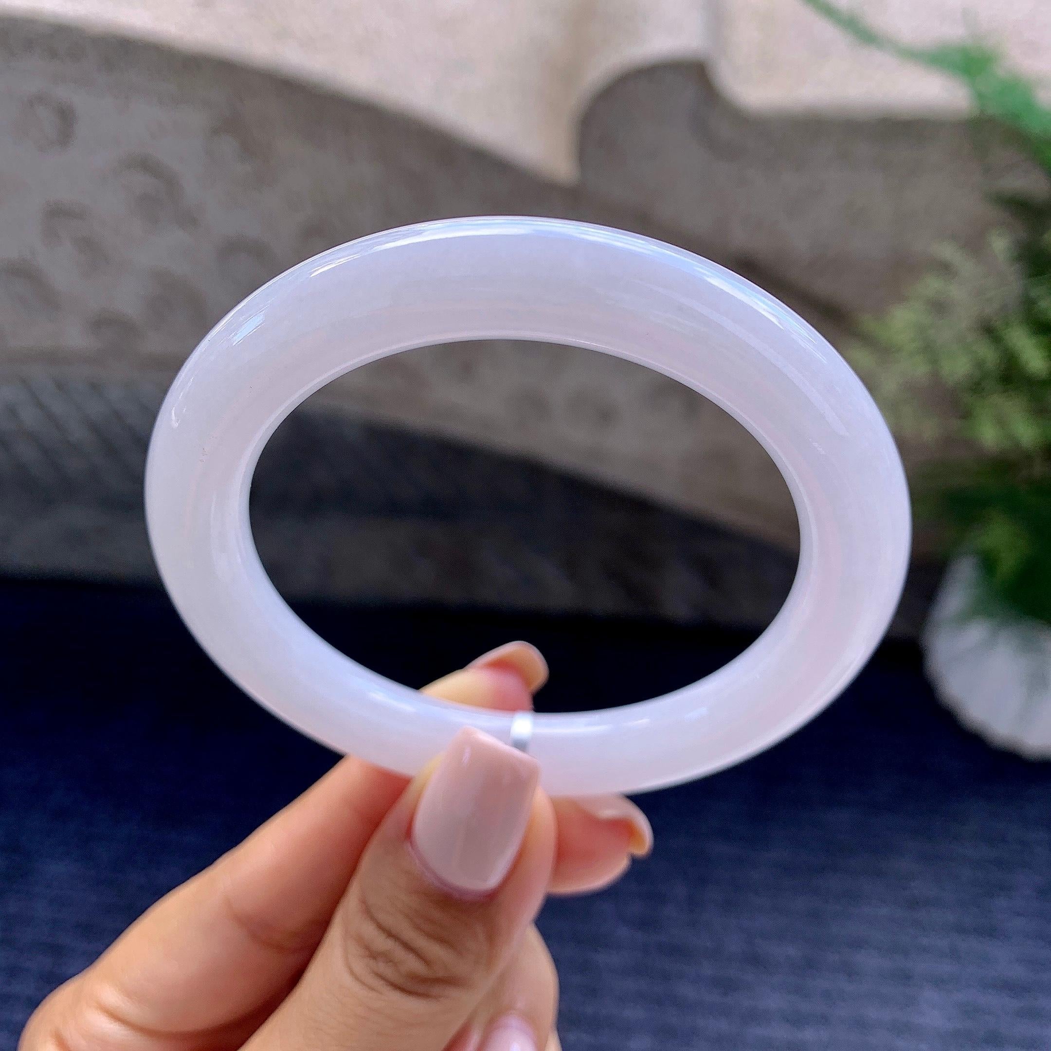 细糯种淡紫罗兰圆条手镯（54.6mm）（yc223954）