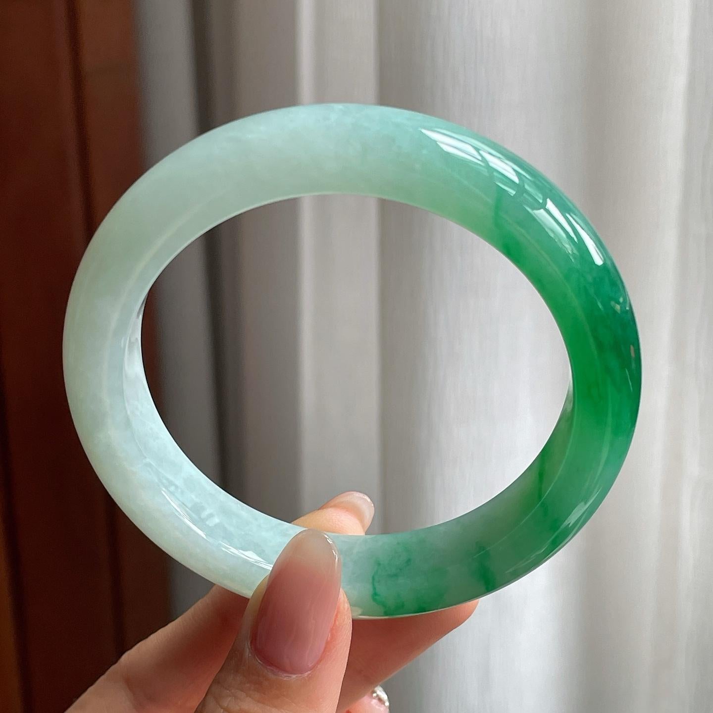 冰种阳绿翡翠平安镯（56mm）（yc177193）