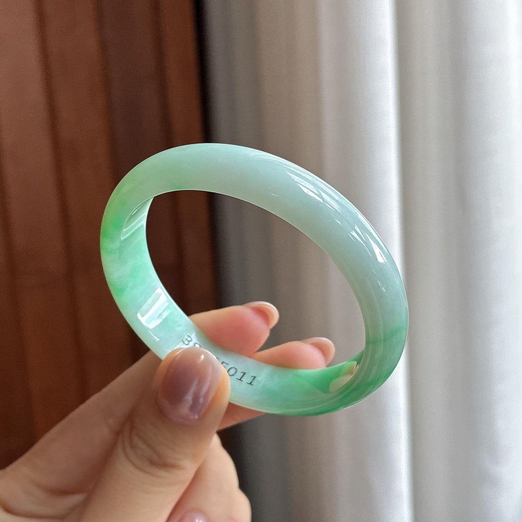 细糯冰带色贵妃镯 52圈 天然缅甸A货翡翠（yc502712）