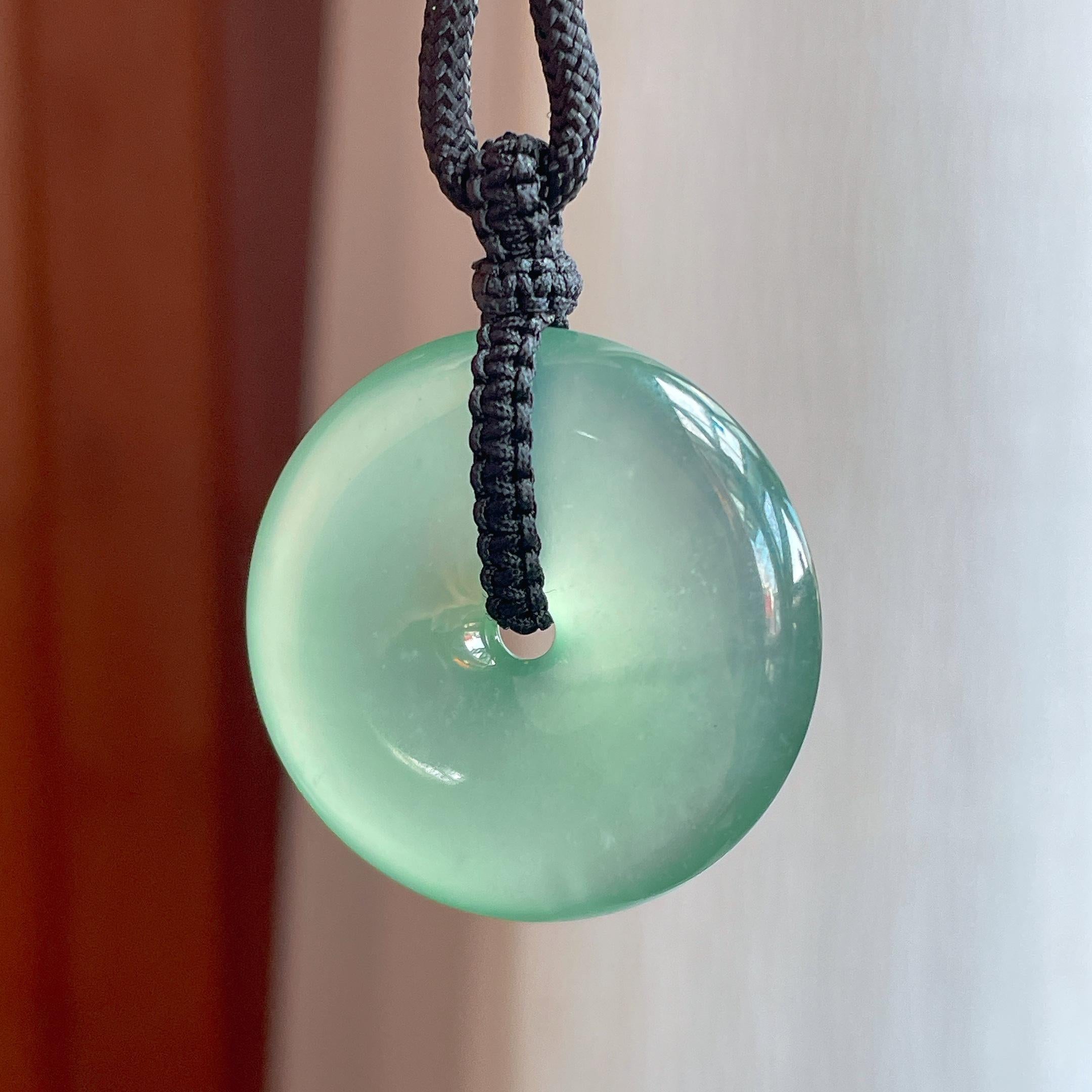 冰玻种晴绿底翡翠平安扣（yc344462）