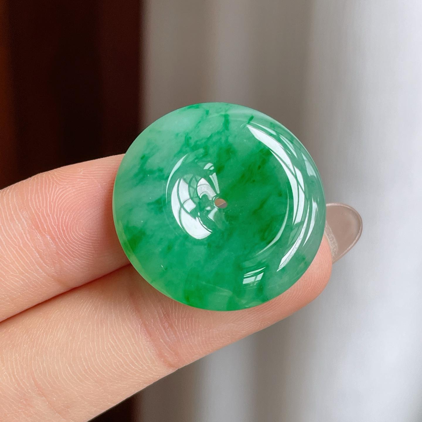 糯冰带色翡翠平安扣（yc240427）