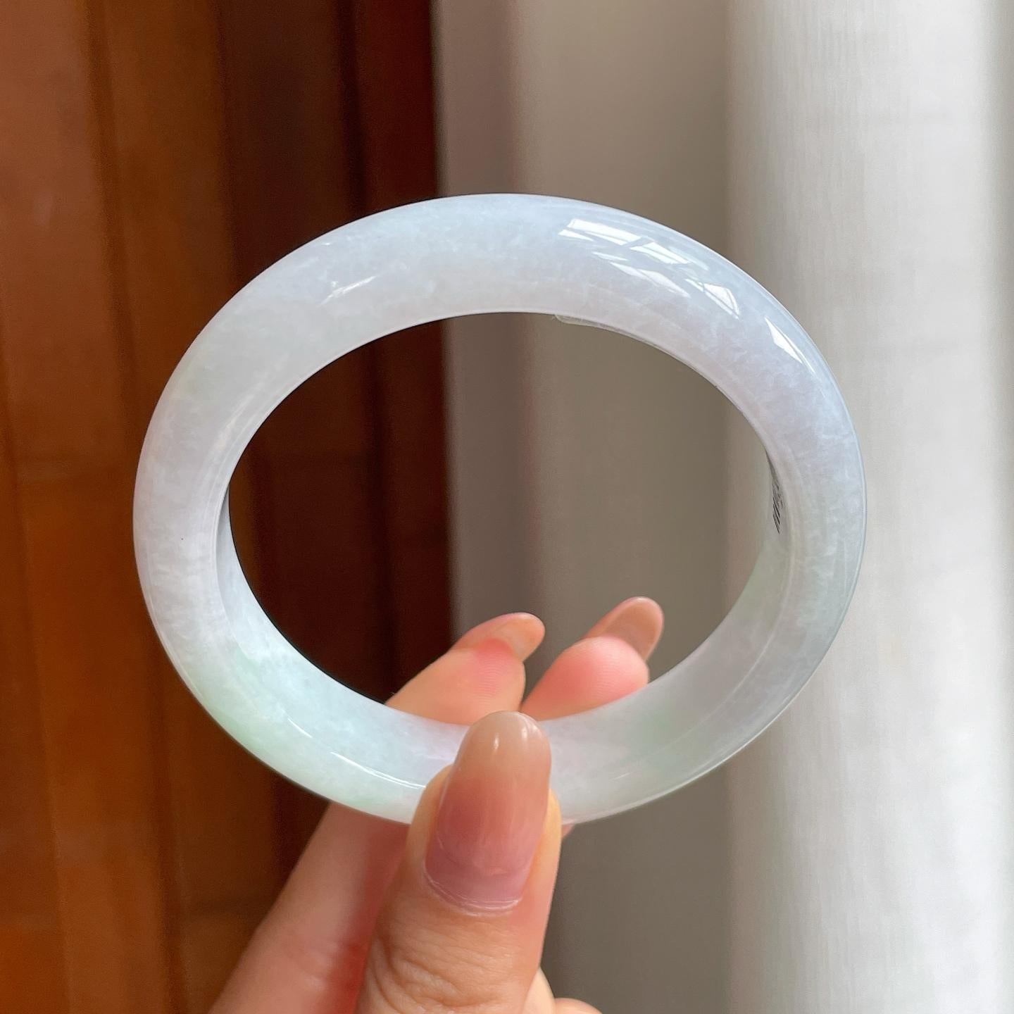 糯冰带色翡翠平安镯（56.7mm)（yc365767）