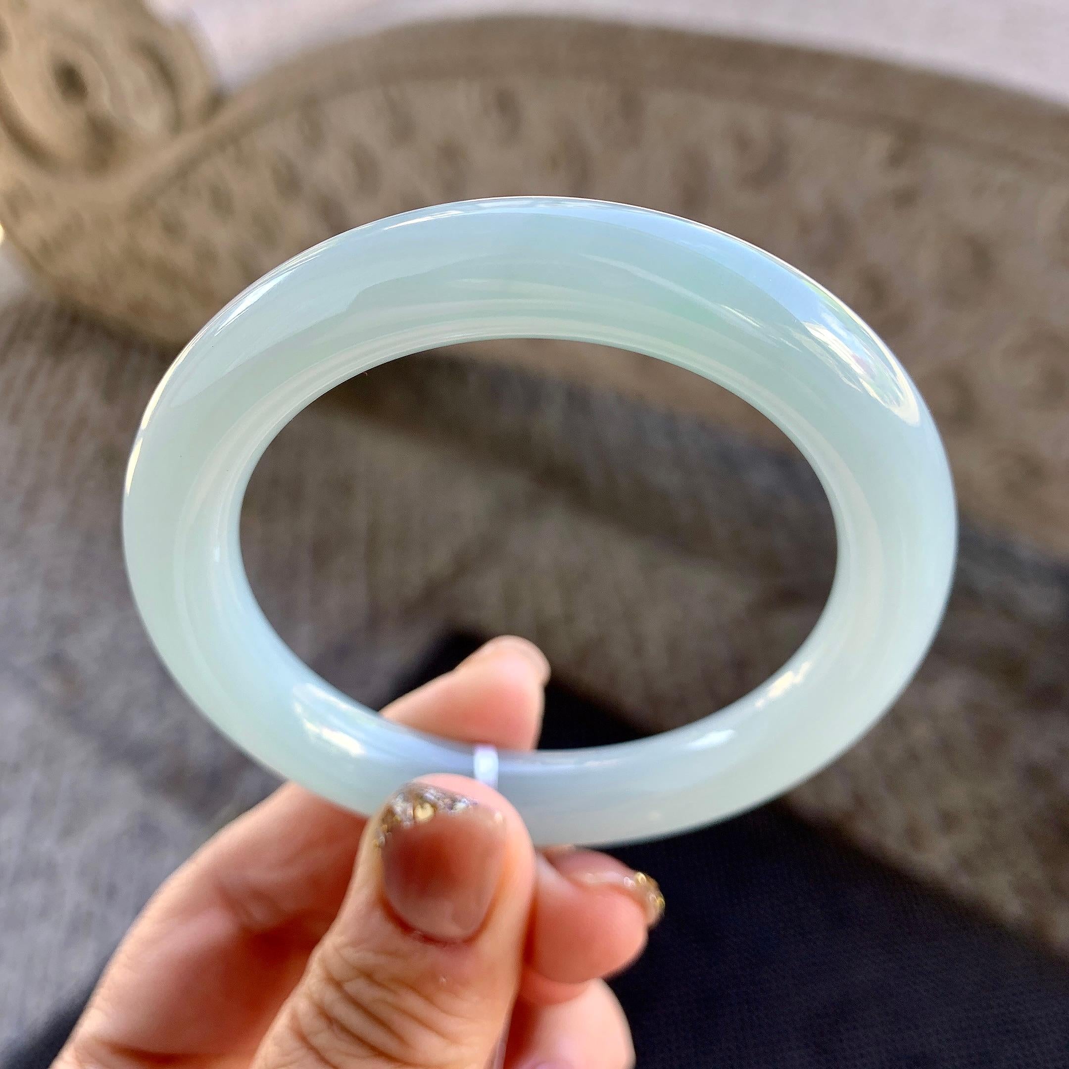 细糯种淡蓝底圆条手镯（53.3mm）（yc273586）