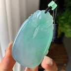 糯冰种飘绿仿古牌挂件（yc246702）