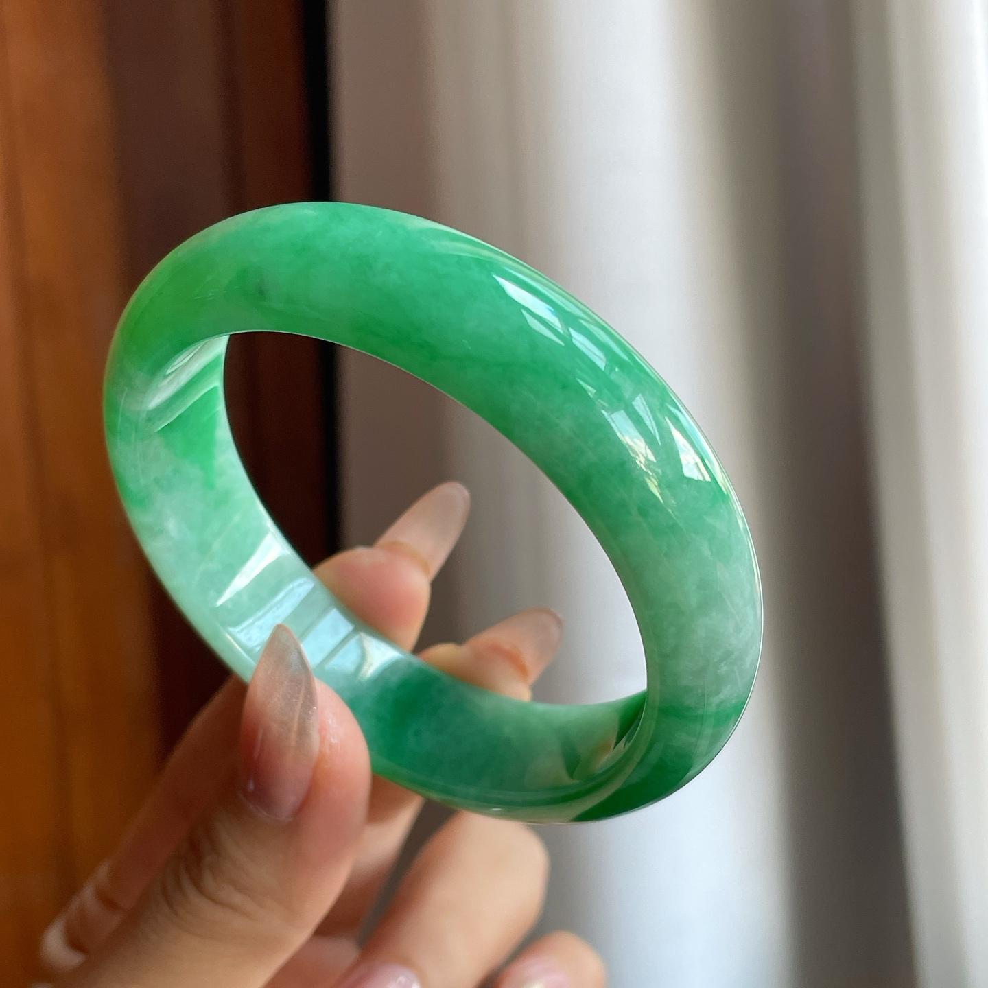糯冰满绿翡翠平安镯（58mm）（yc228074）
