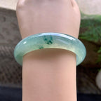 糯冰种晴底飘花平安镯（55.6mm）（yc255586）