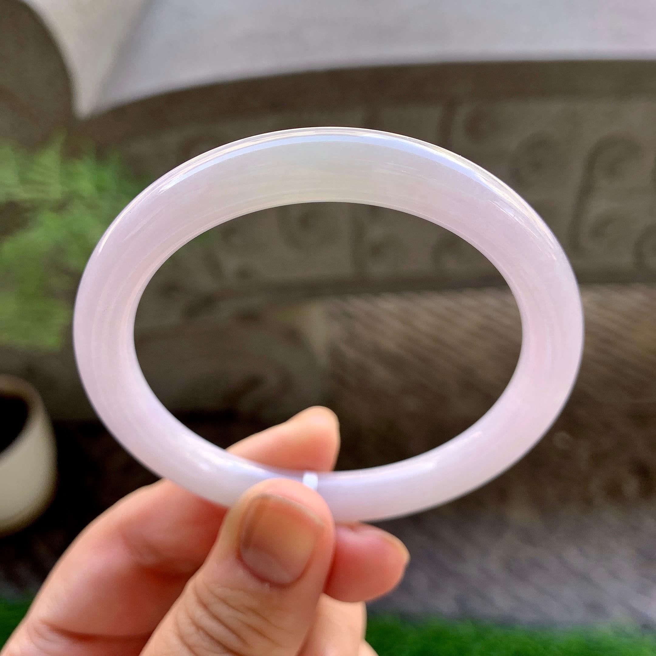 细糯种淡粉底圆条手镯（54.6mm）（yc229793）