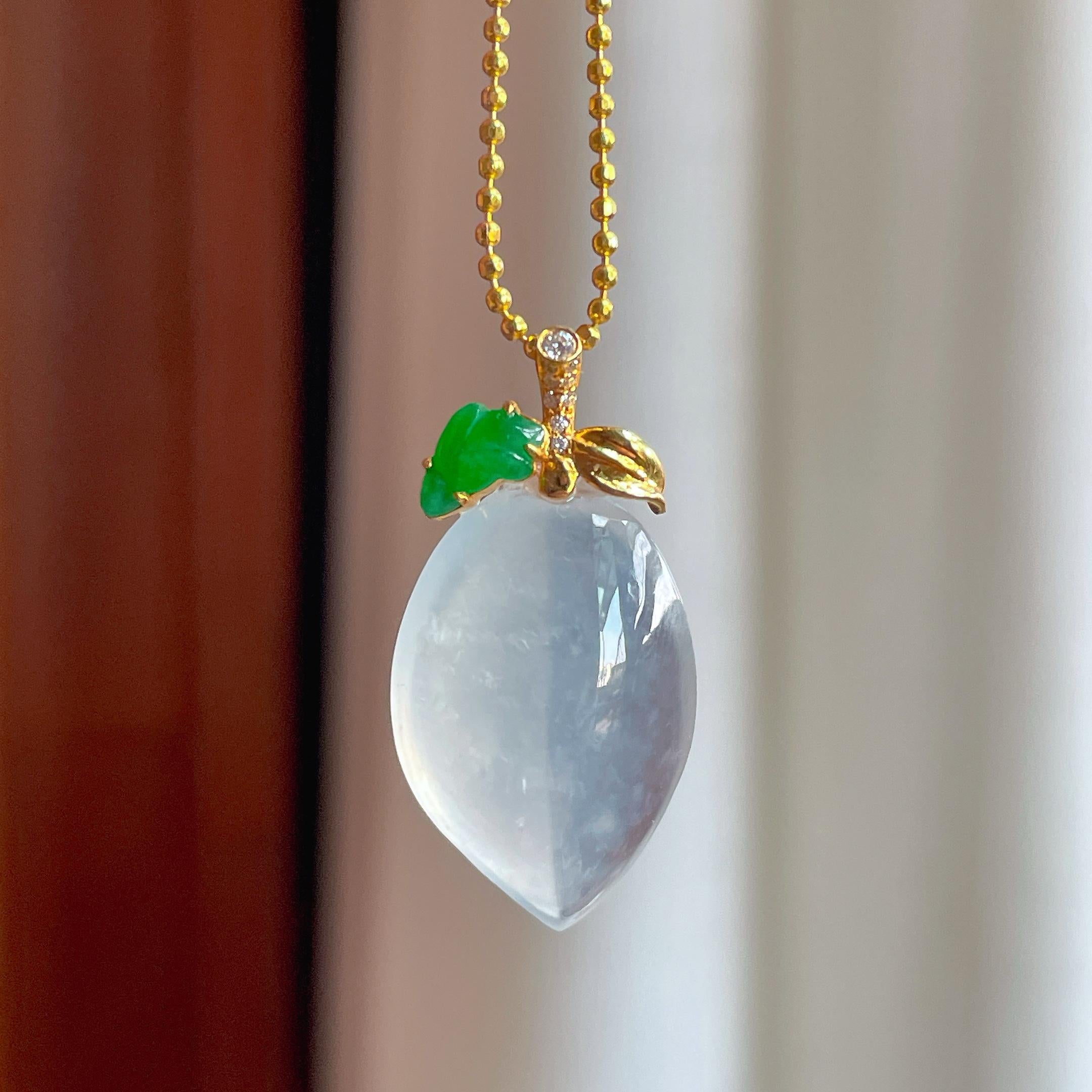 18k金扣冰种翡翠桃子（yc353525）