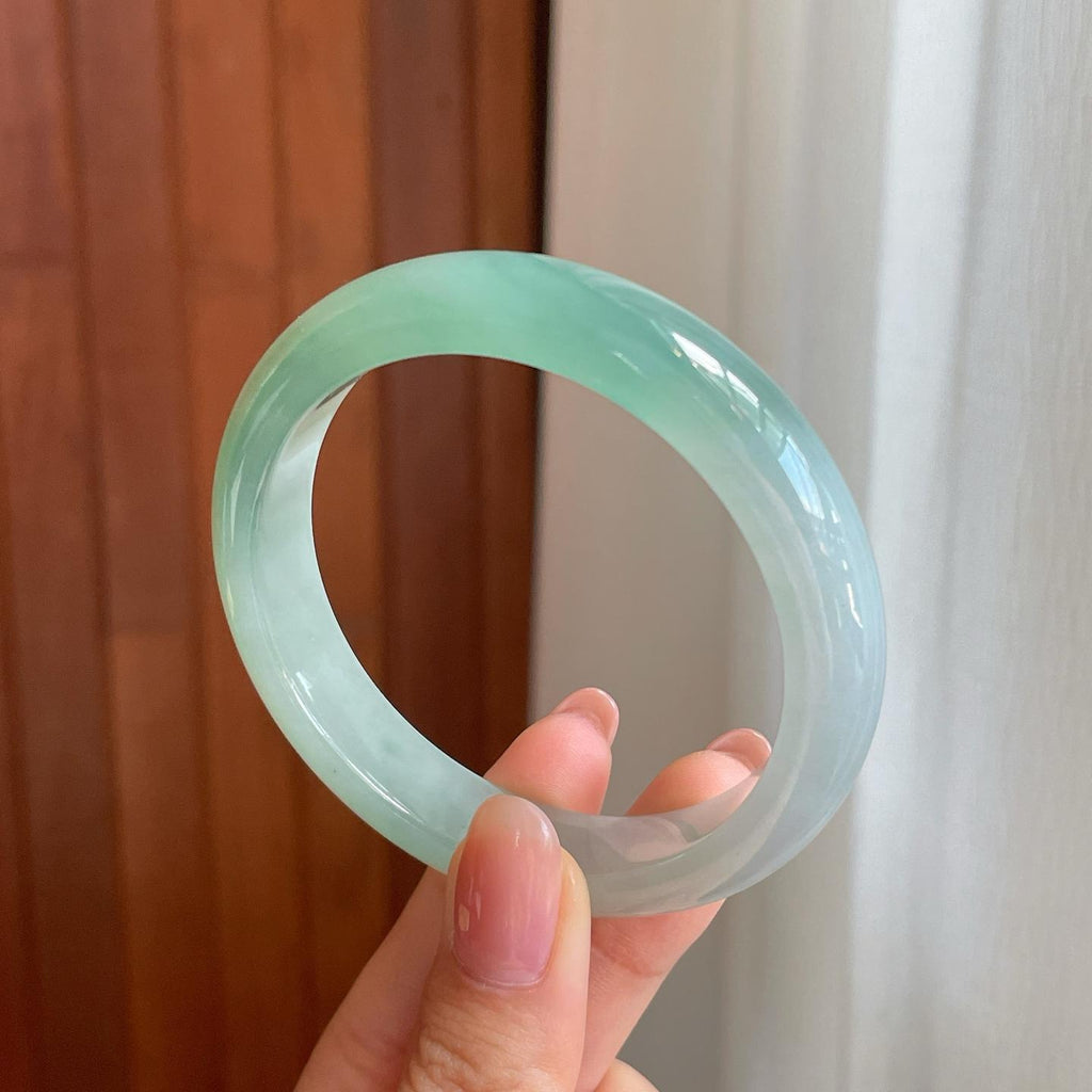 糯冰晴底半山水翡翠平安镯（56mm)（yc363409）