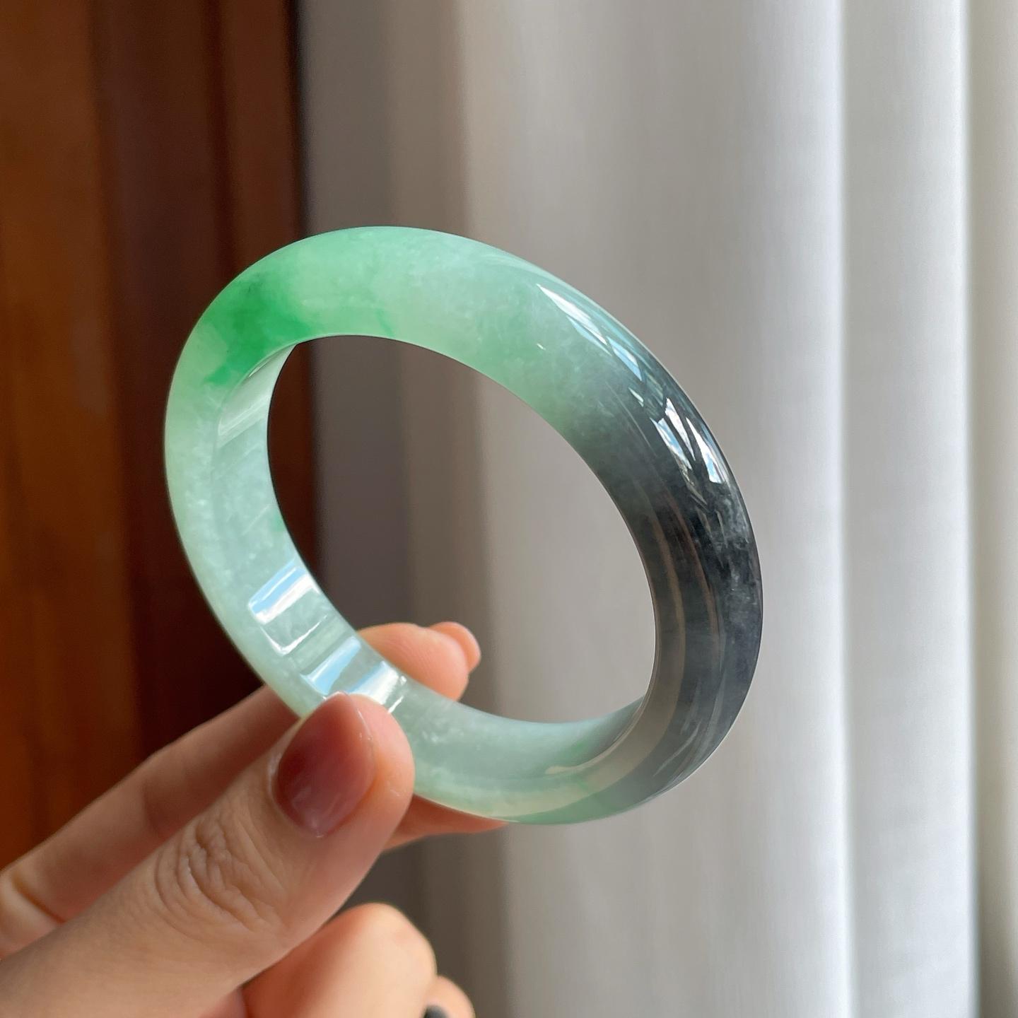 糯冰带色乌鸡特色镯（54mm）（yc277379）