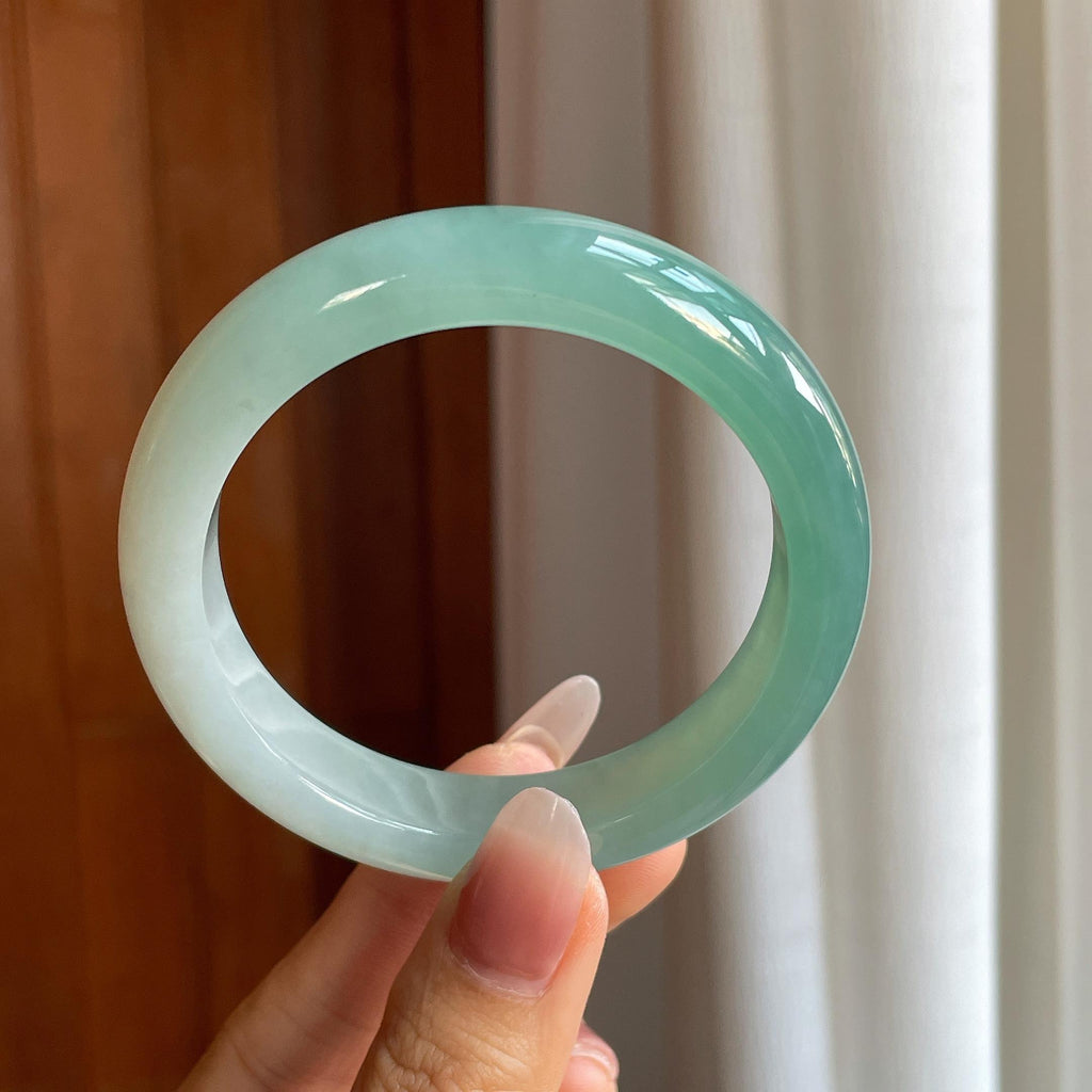 冰种湖水绿翡翠平安镯（56mm）（yc310374）