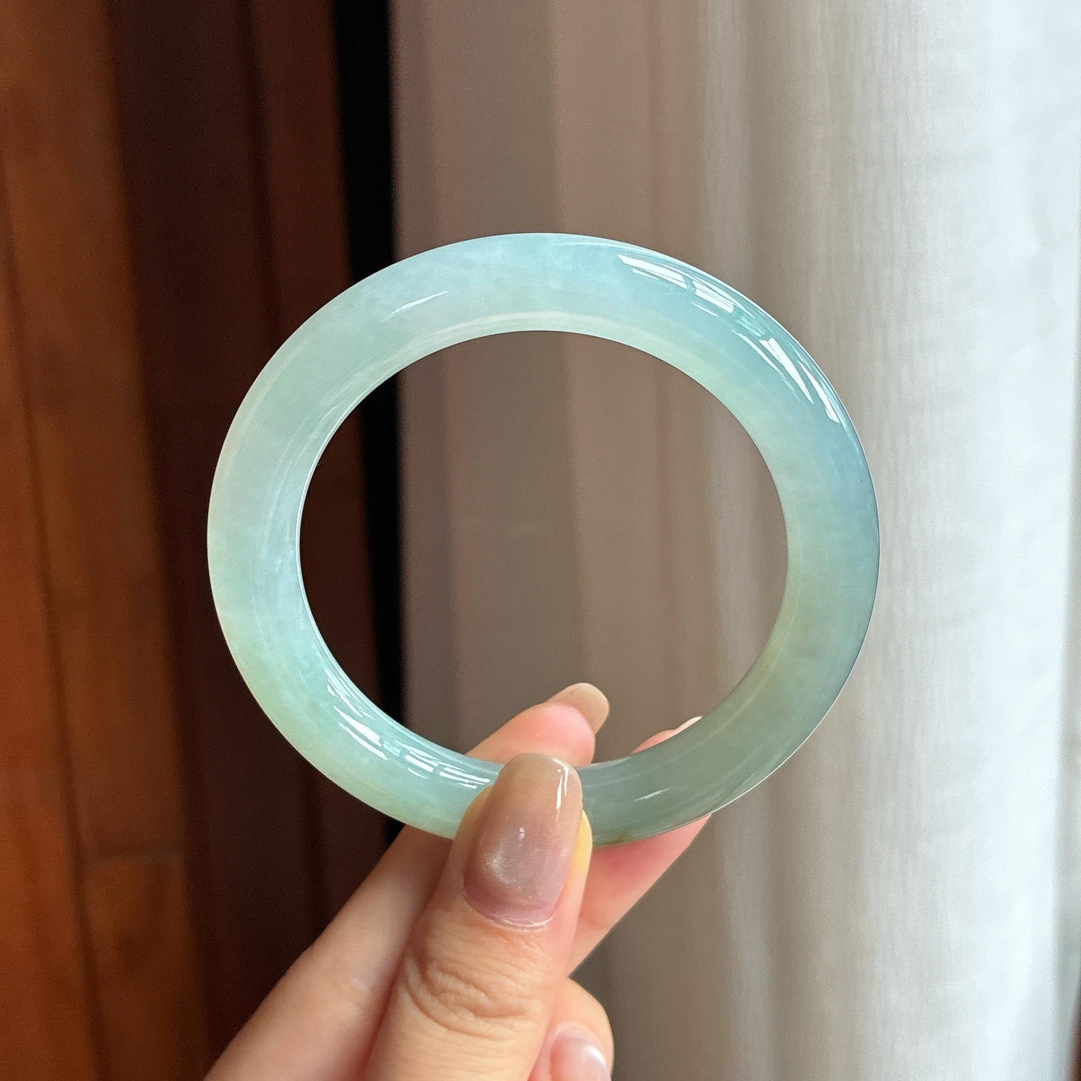 糯冰蓝晴翡翠圆条手镯 55圈（yc436762）