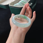 糯冰白底青正圈翡翠手镯（55.5mm）（yc019899）