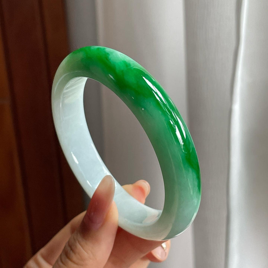 糯冰种白底青翡翠平安镯（57mm）（yc197231）
