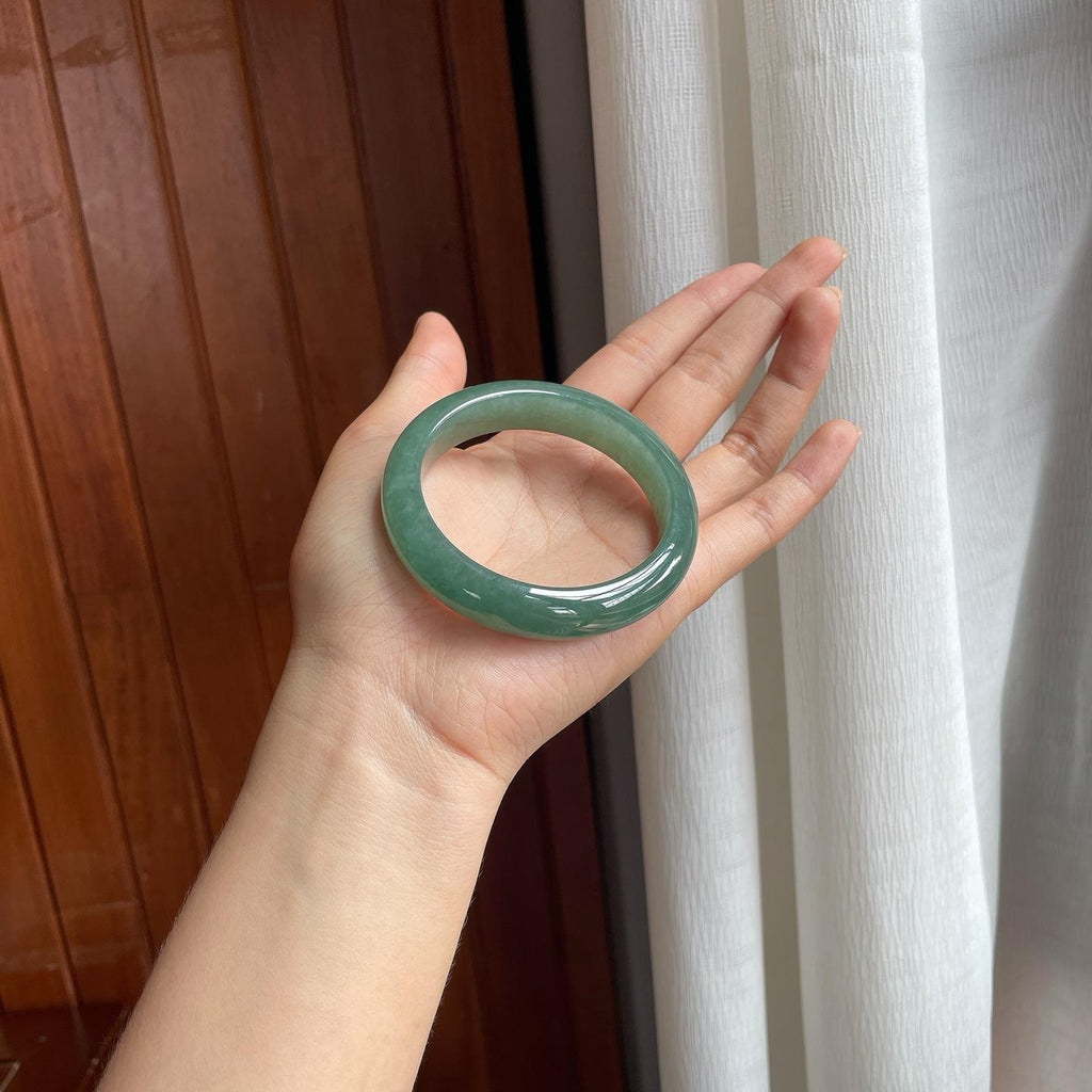 糯冰湖水绿翡翠平安镯（55.6mm）（yc400217）