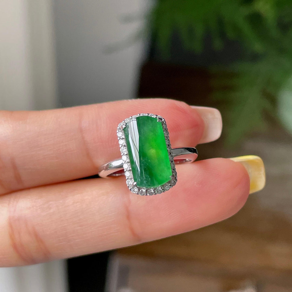 18k金钻镶冰种满绿马鞍戒指    天然缅甸A货翡翠（yc362076）