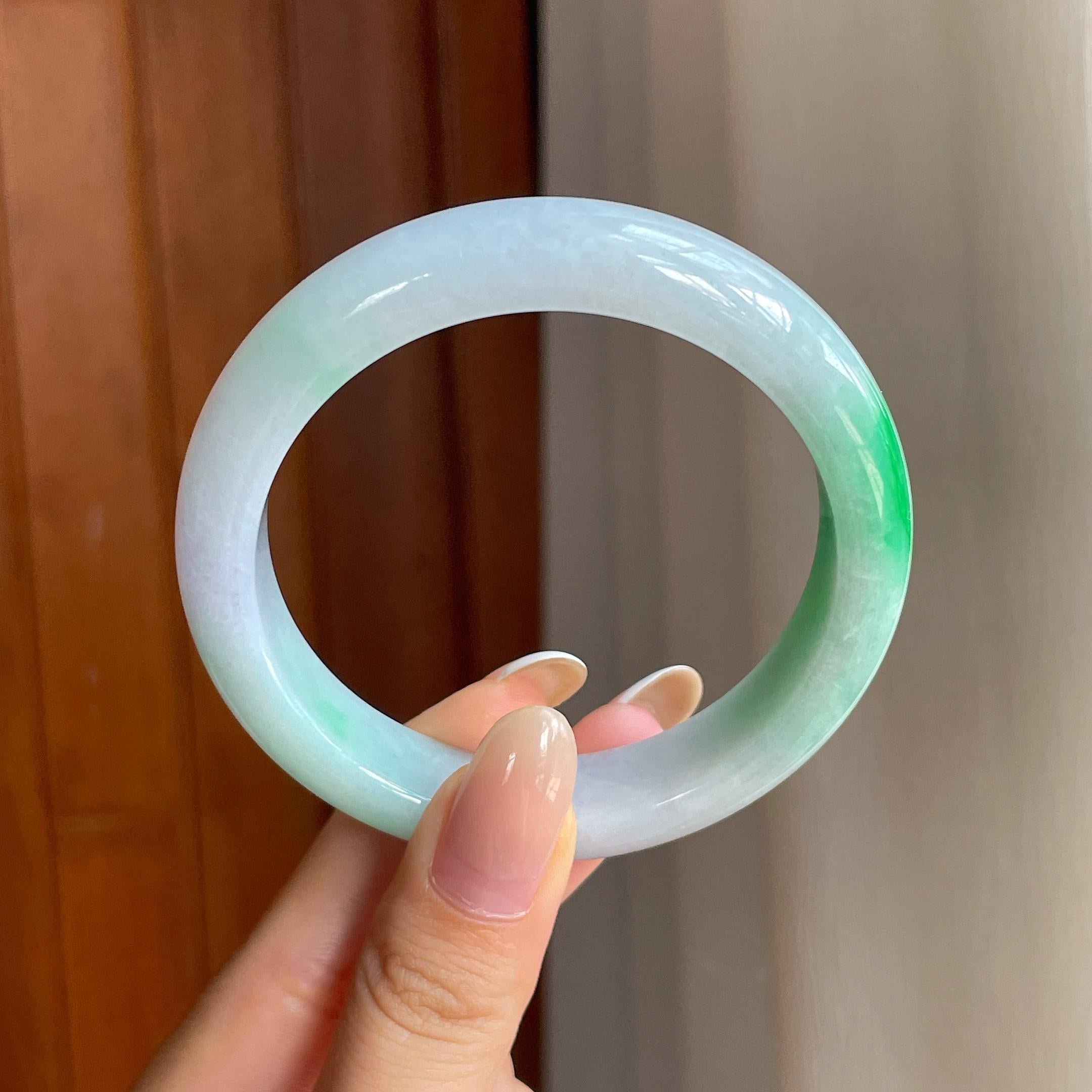 糯冰白底青翡翠平安镯（56.7mm)（yc416493）