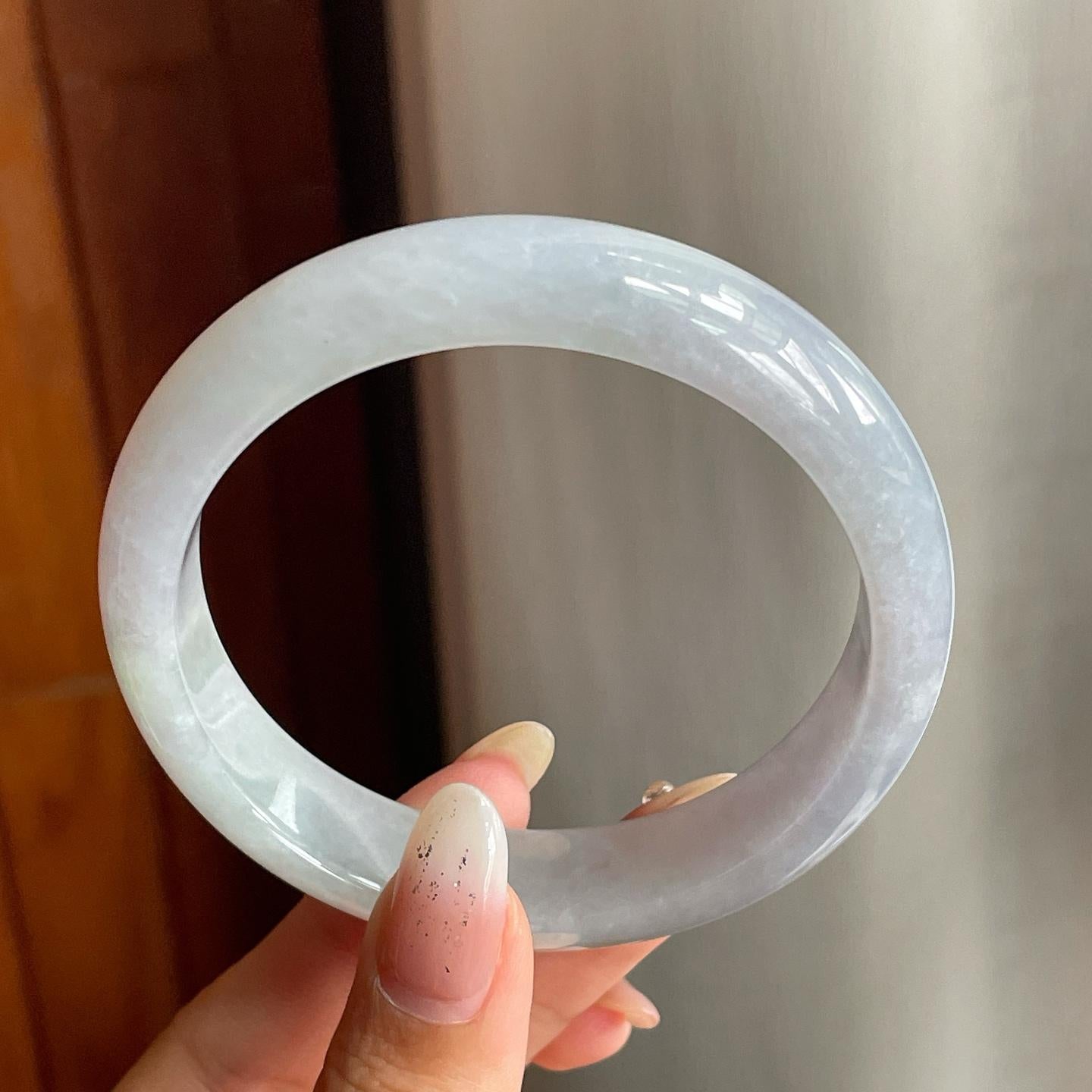 糯冰种带底色翡翠平安镯（57.7mm）（yc217399）