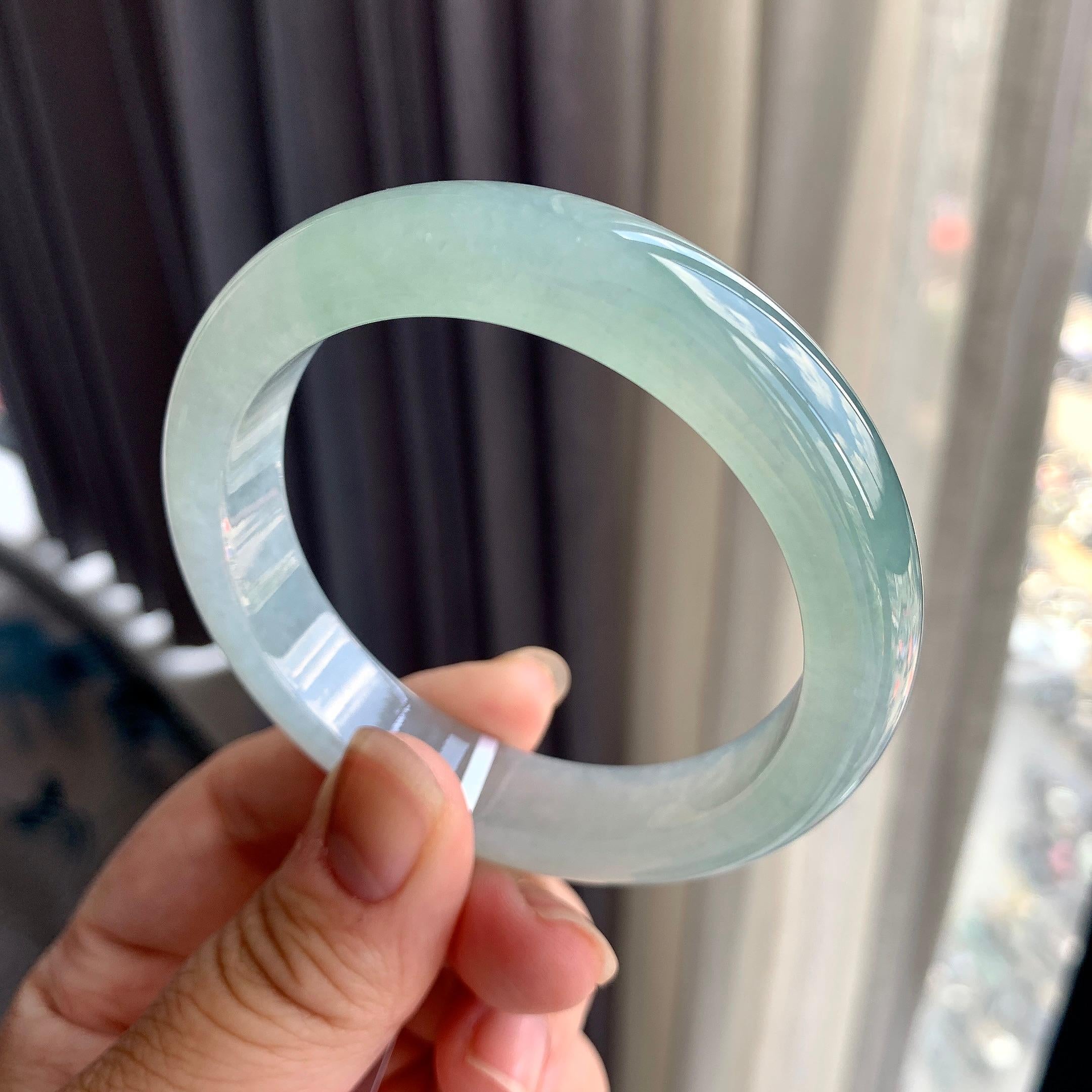 糯冰种晴水平安镯（55.4mm）（yc225077）