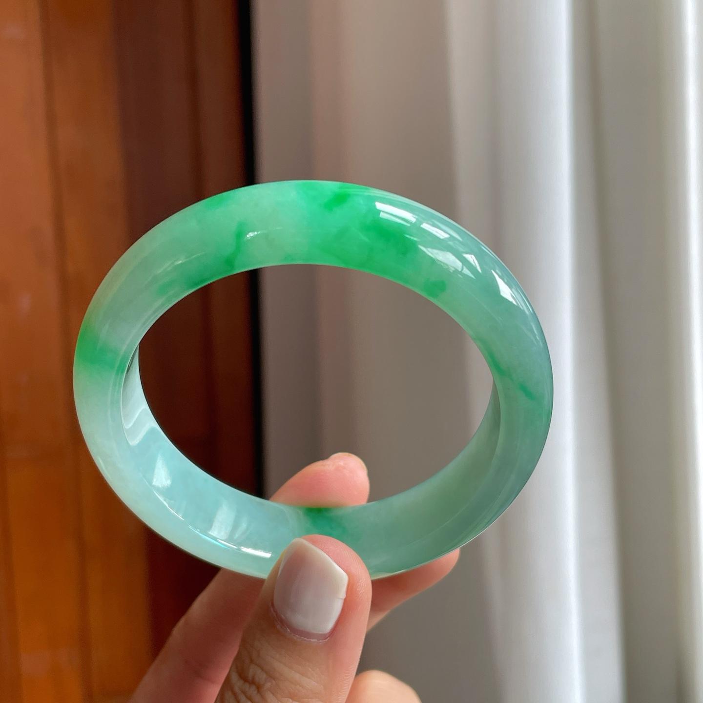 冰种带色翡翠平安镯（56mm）（yc249169）