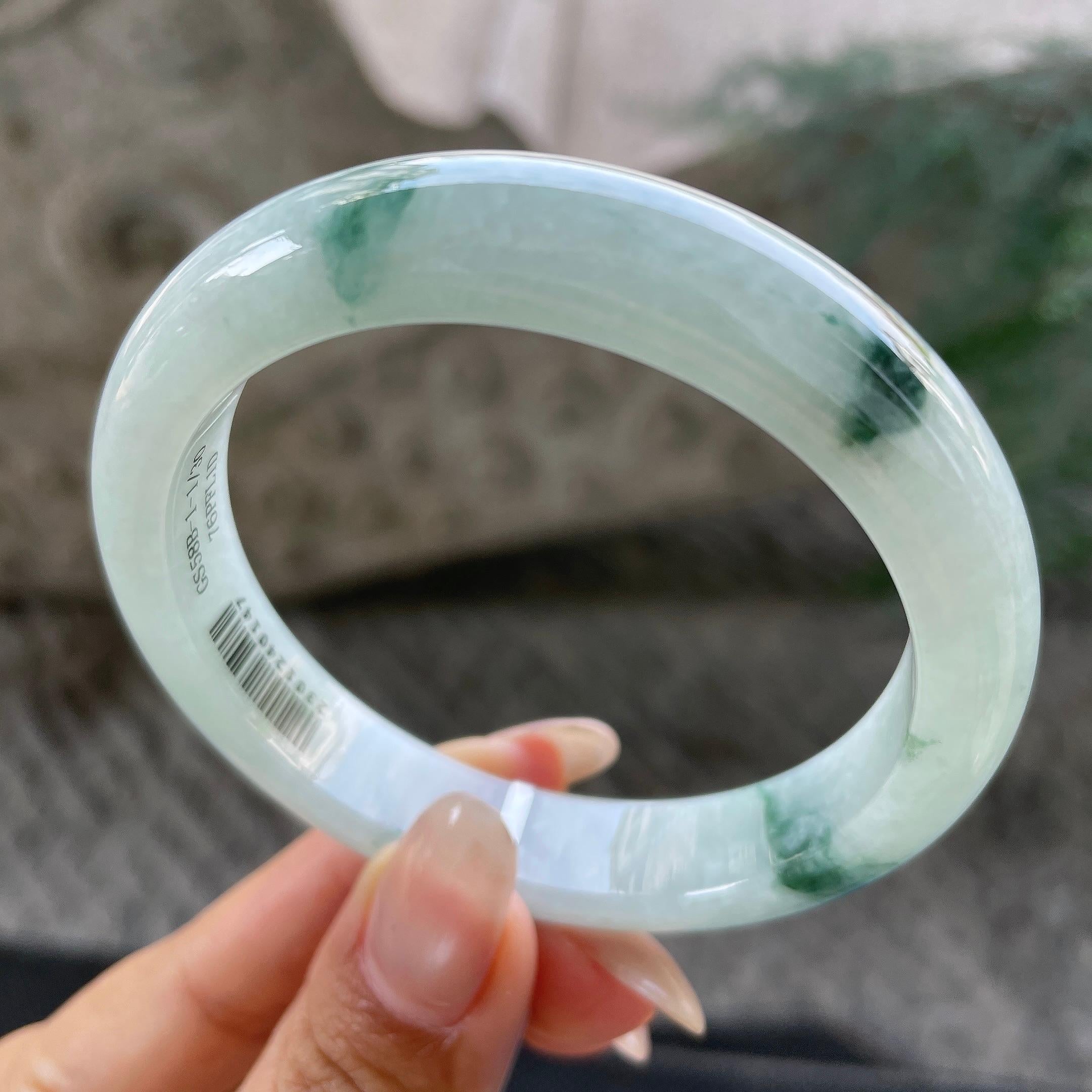 细糯种飘花正圈平安镯57.2圈    天然缅甸A货翡翠（yc351368）