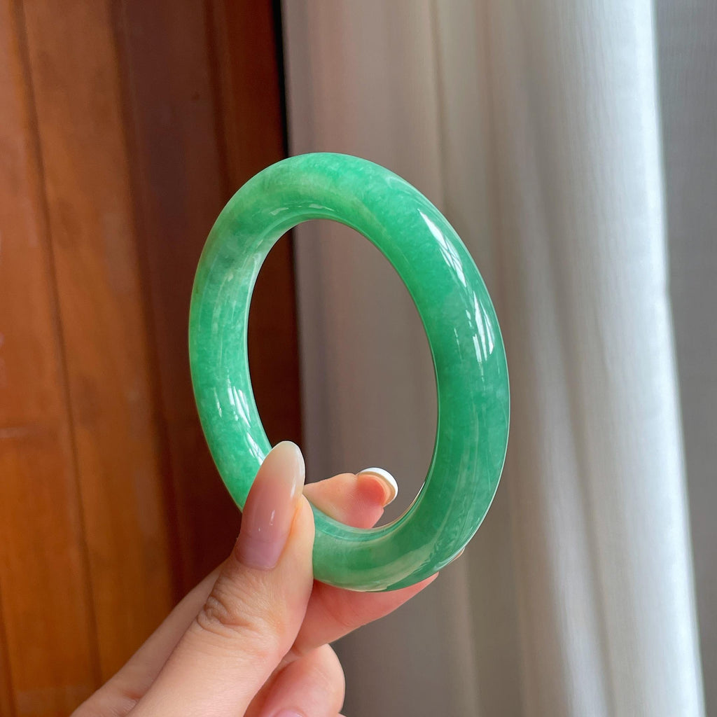 糯冰满绿翡翠圆条手镯（55mm)（yc419486）