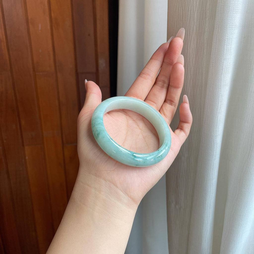 细糯冰飘花翡翠平安镯（55.5mm）（yc272833）