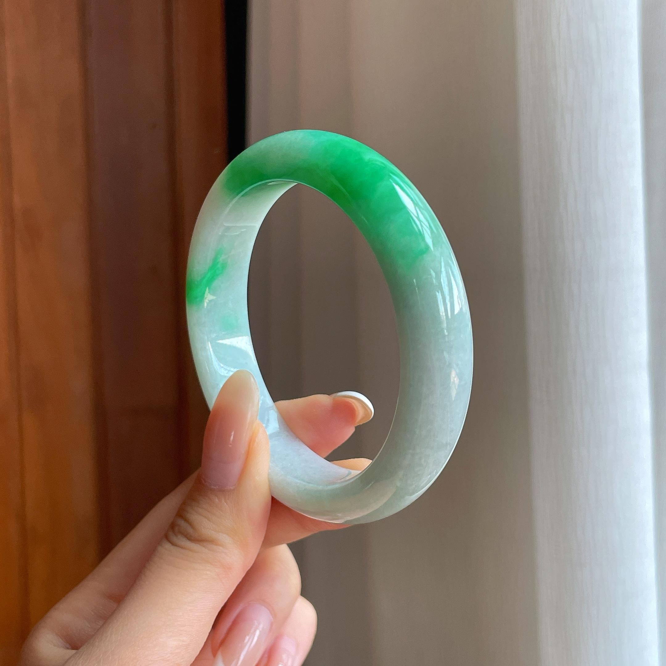 糯冰带色翡翠平安镯（55.3mm)（yc413693）