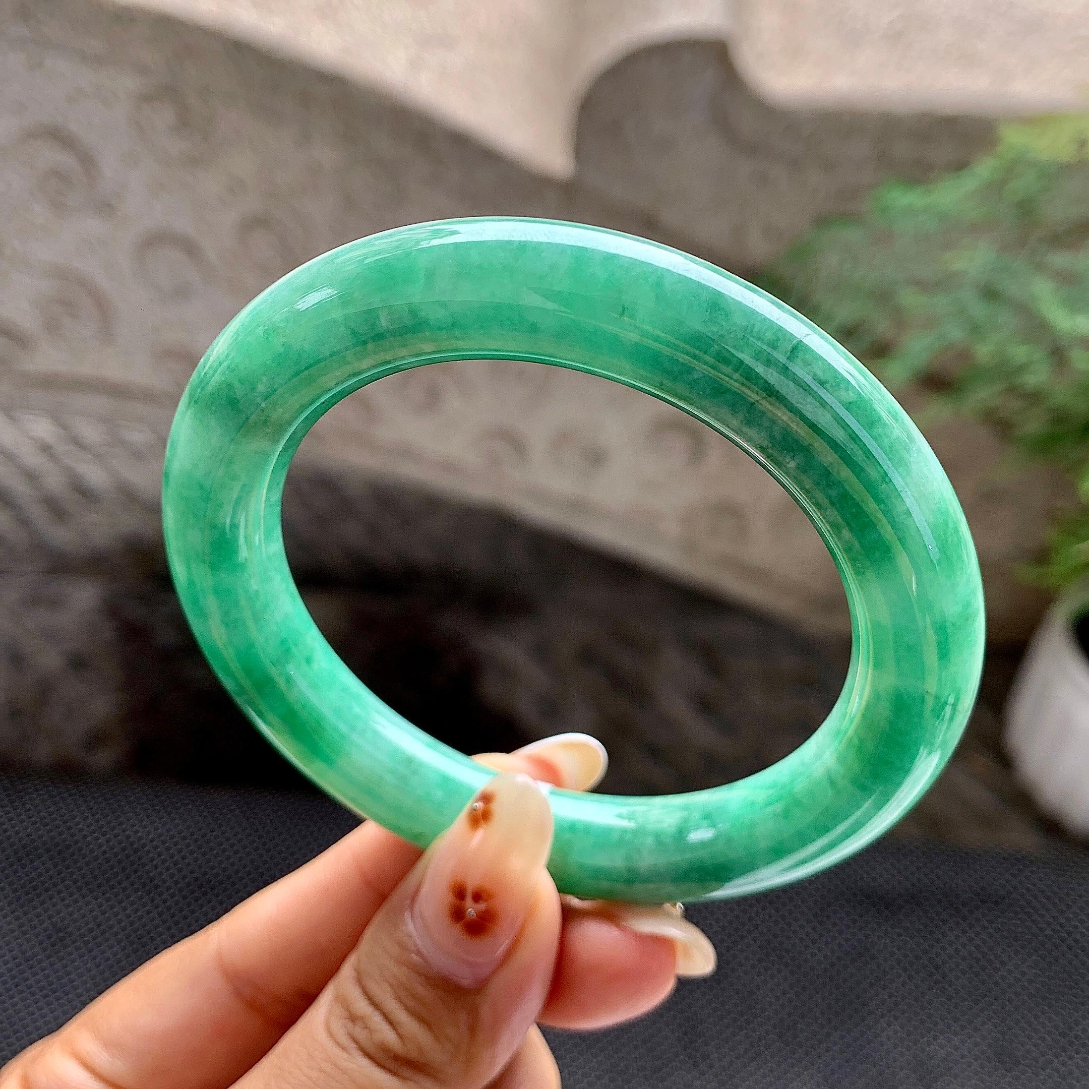 糯种满绿圆条手镯（57.7mm）（yc263454）