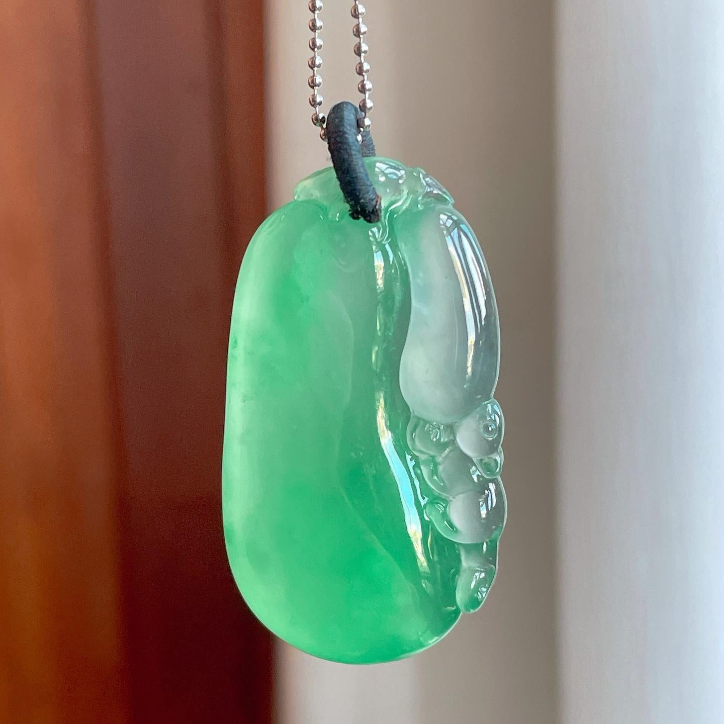 冰种阳绿满绿翡翠福瓜（yc258416）