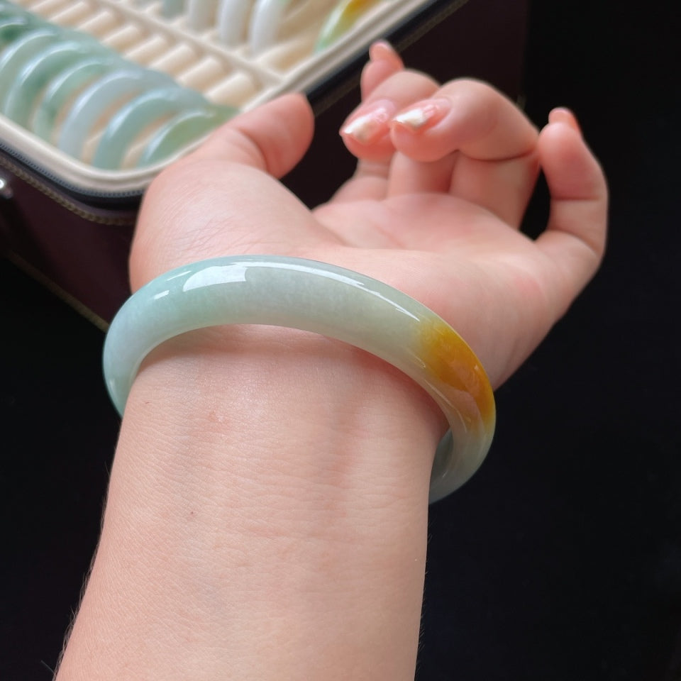细糯冰黄加绿正圈翡翠手镯（58.5mm）（yc017173）