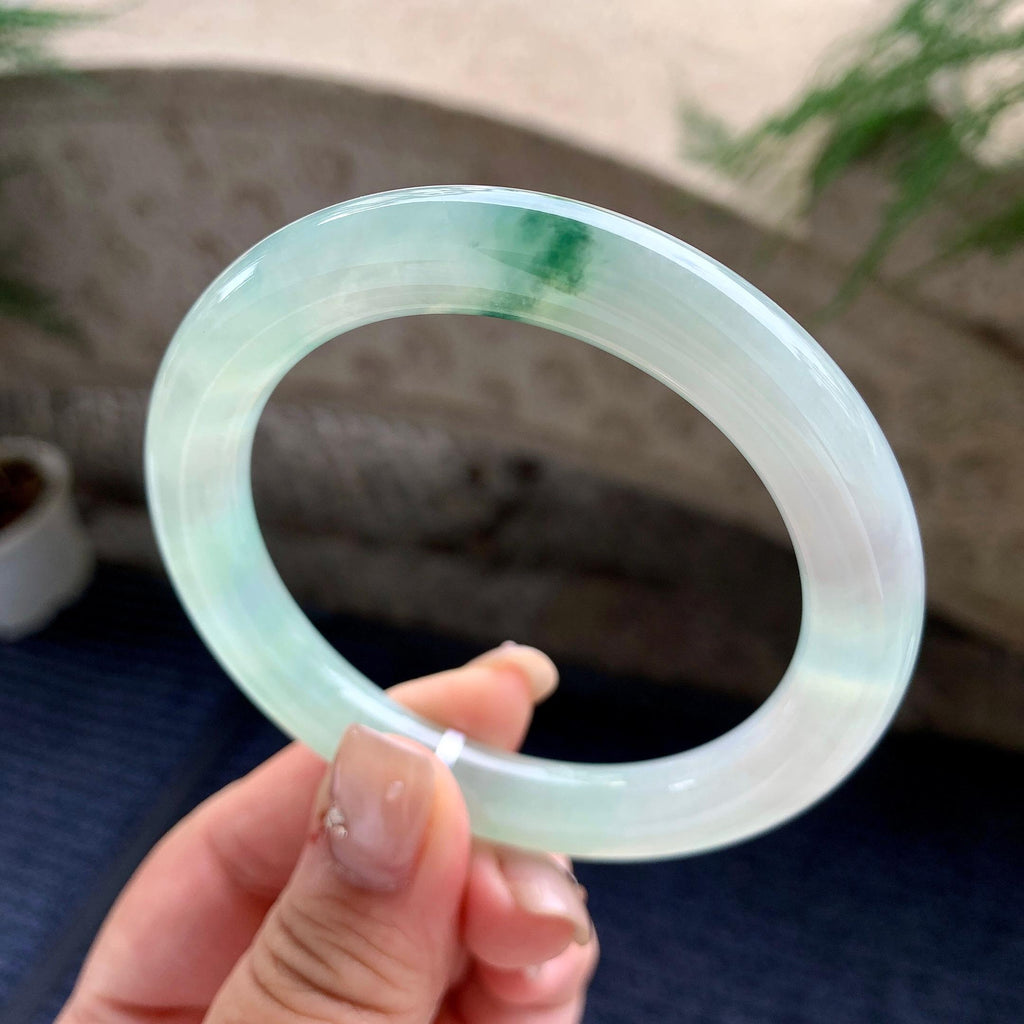细糯种飘绿花圆条手镯 57圈口 天然缅甸A货翡翠（yc461788）
