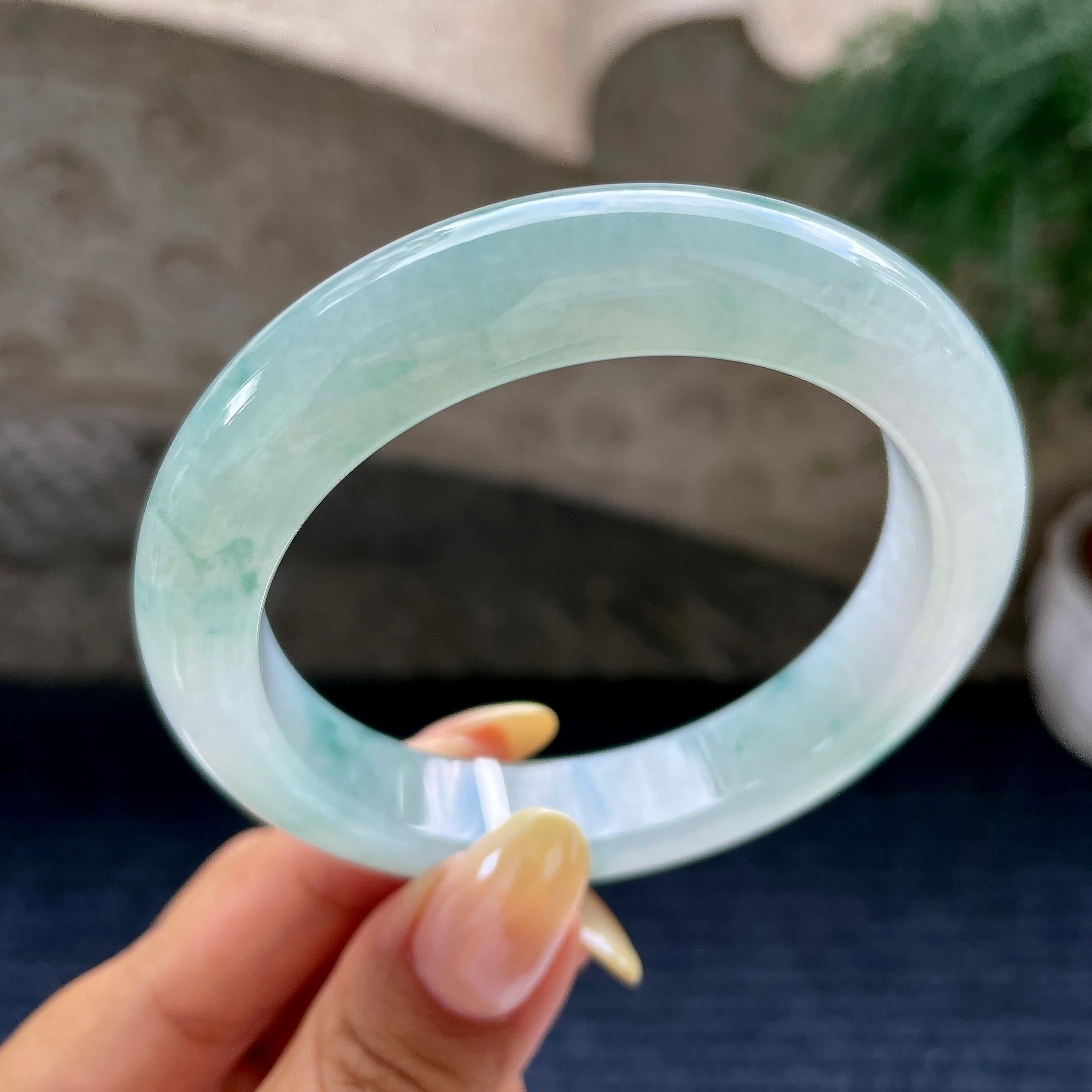 糯冰种飘花正圈平安镯57.1圈         天然缅甸A货翡翠（yc452175）