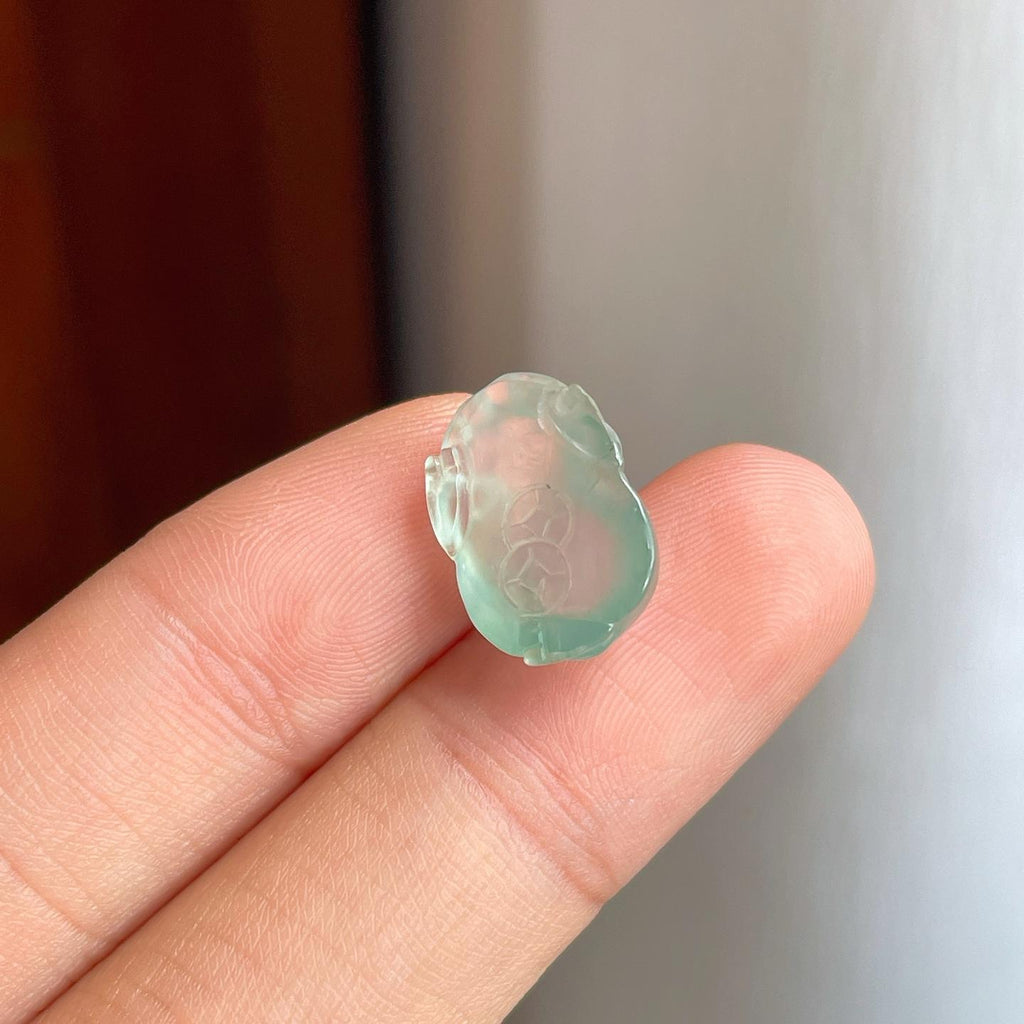 裸石冰种带底色翡翠貔貅（yc251038）