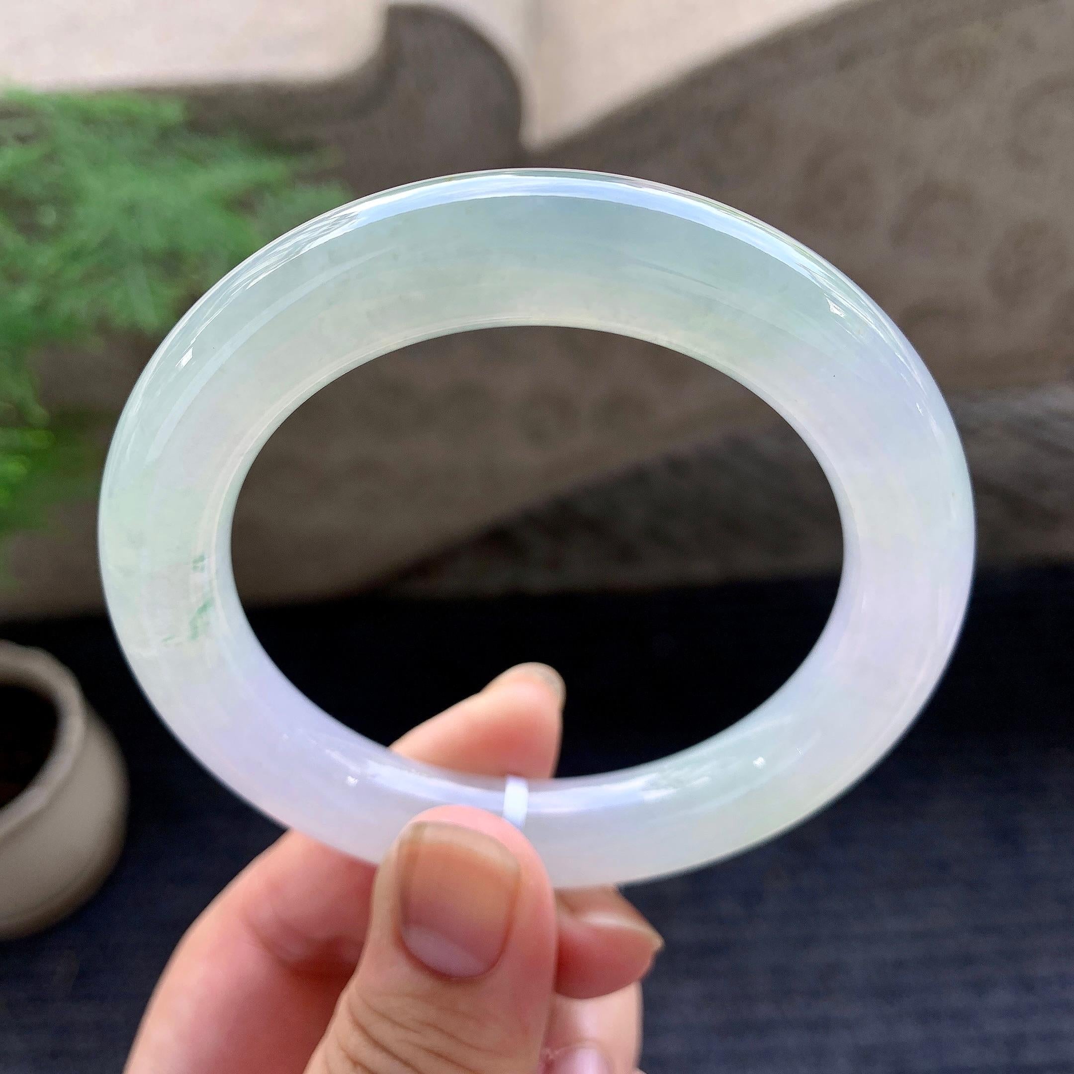 细糯种淡春彩圆条手镯（56mm）（yc195931）