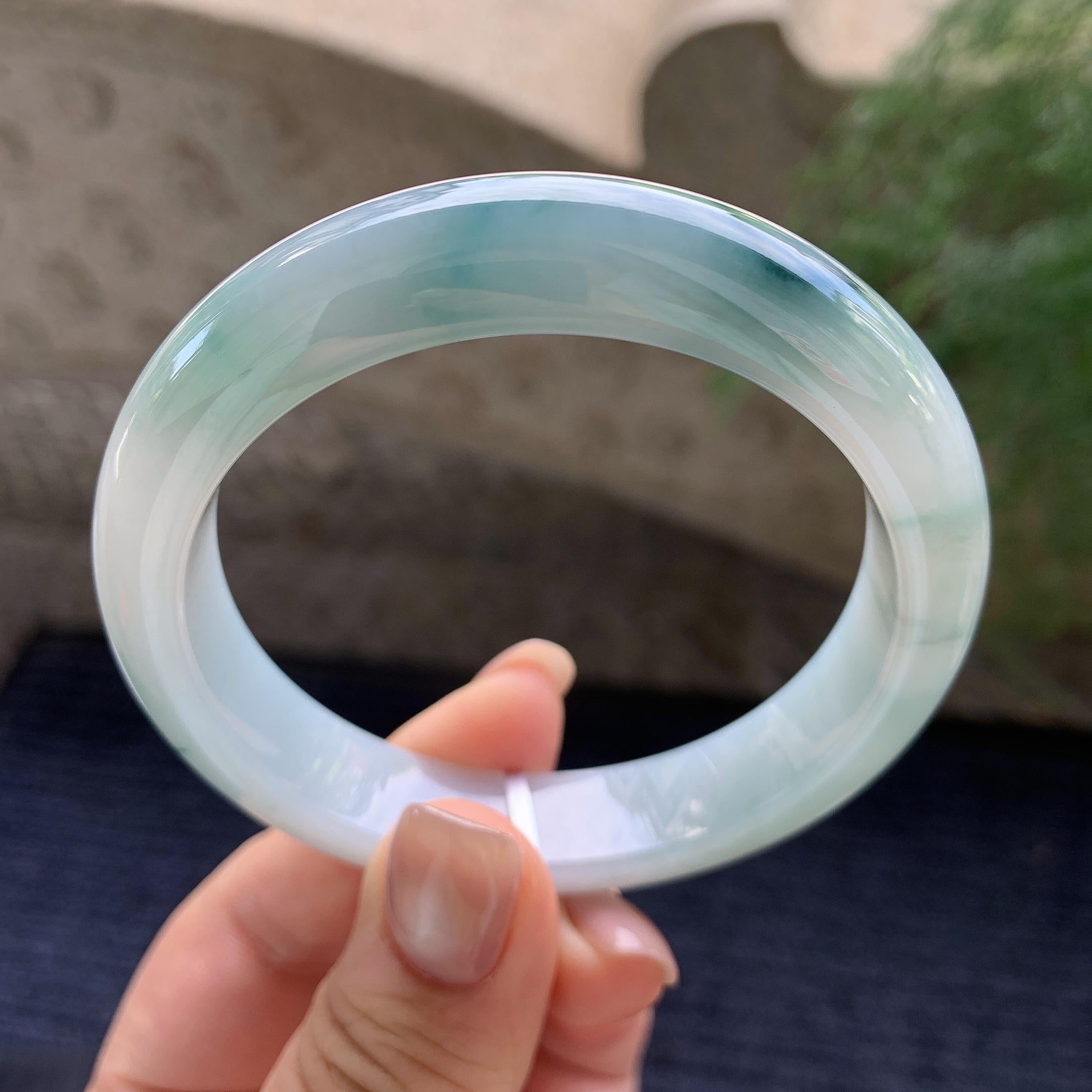 细糯种飘蓝花正圈平安镯  56.5圈口 天然缅甸A货翡翠（yc400189）