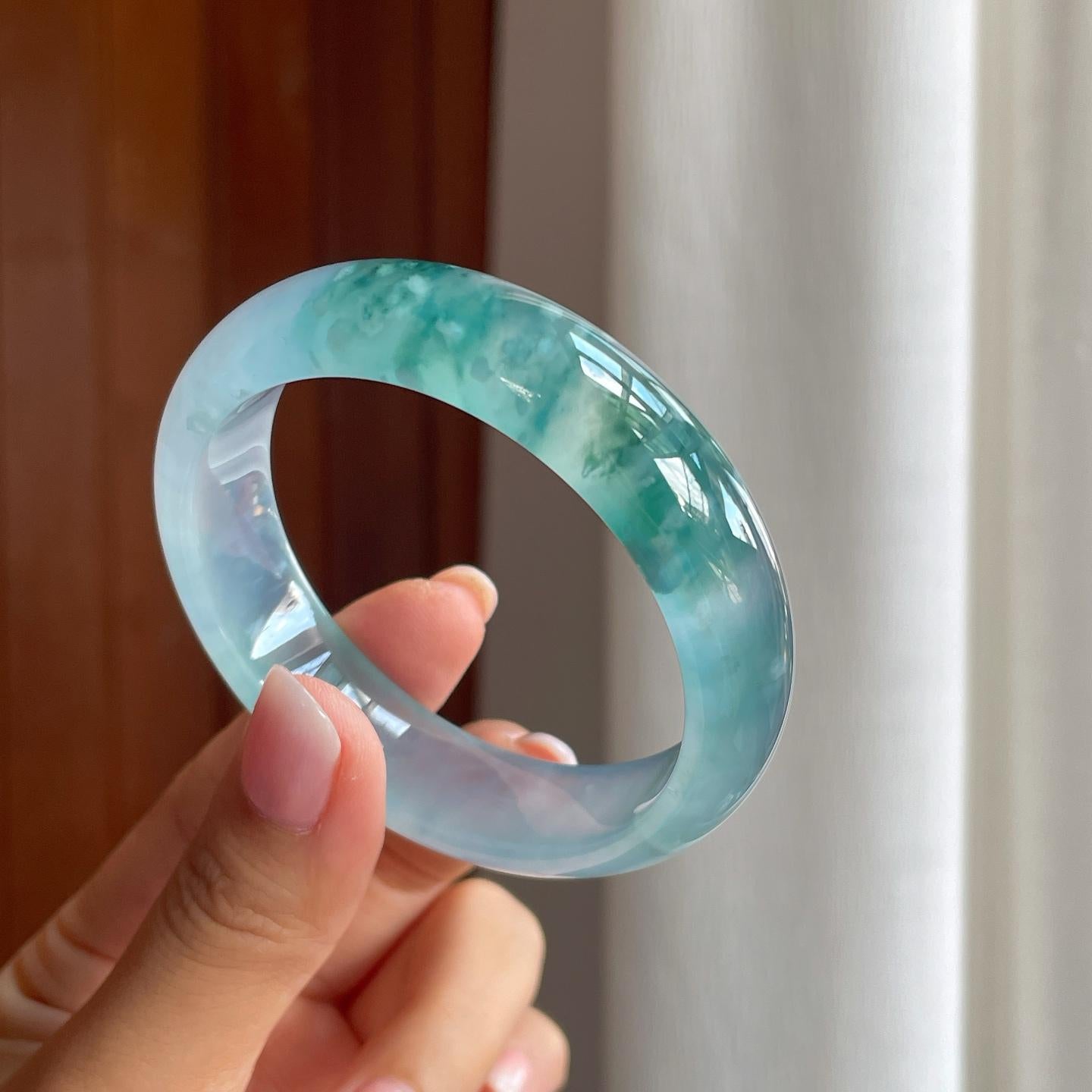 冰玻种蓝晴飘花宽版翡翠平安镯（54.4mm)（yc382850）