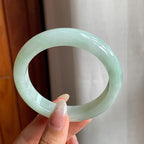 糯冰种晴底翡翠平安镯（56.5mm）（yc216831）