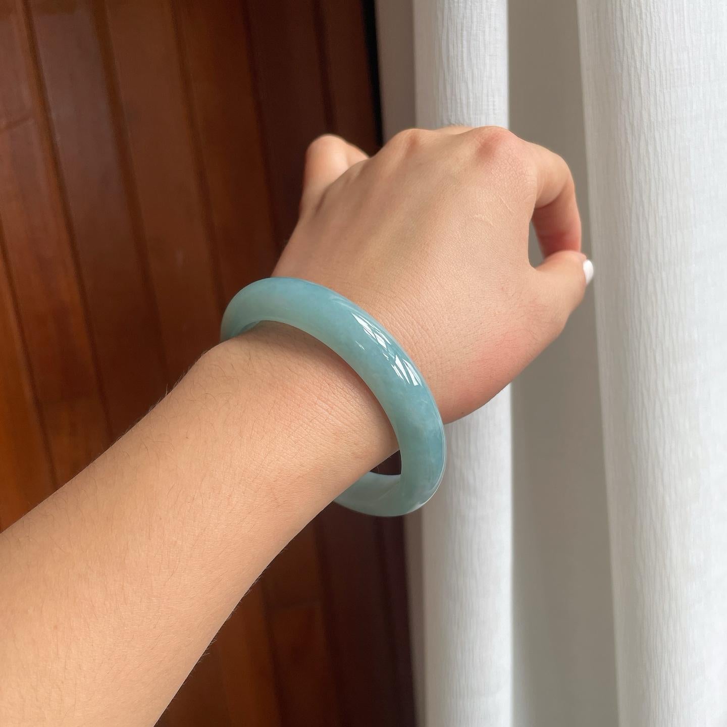 糯冰蓝底翡翠平安镯（56.6mm）（yc249160）