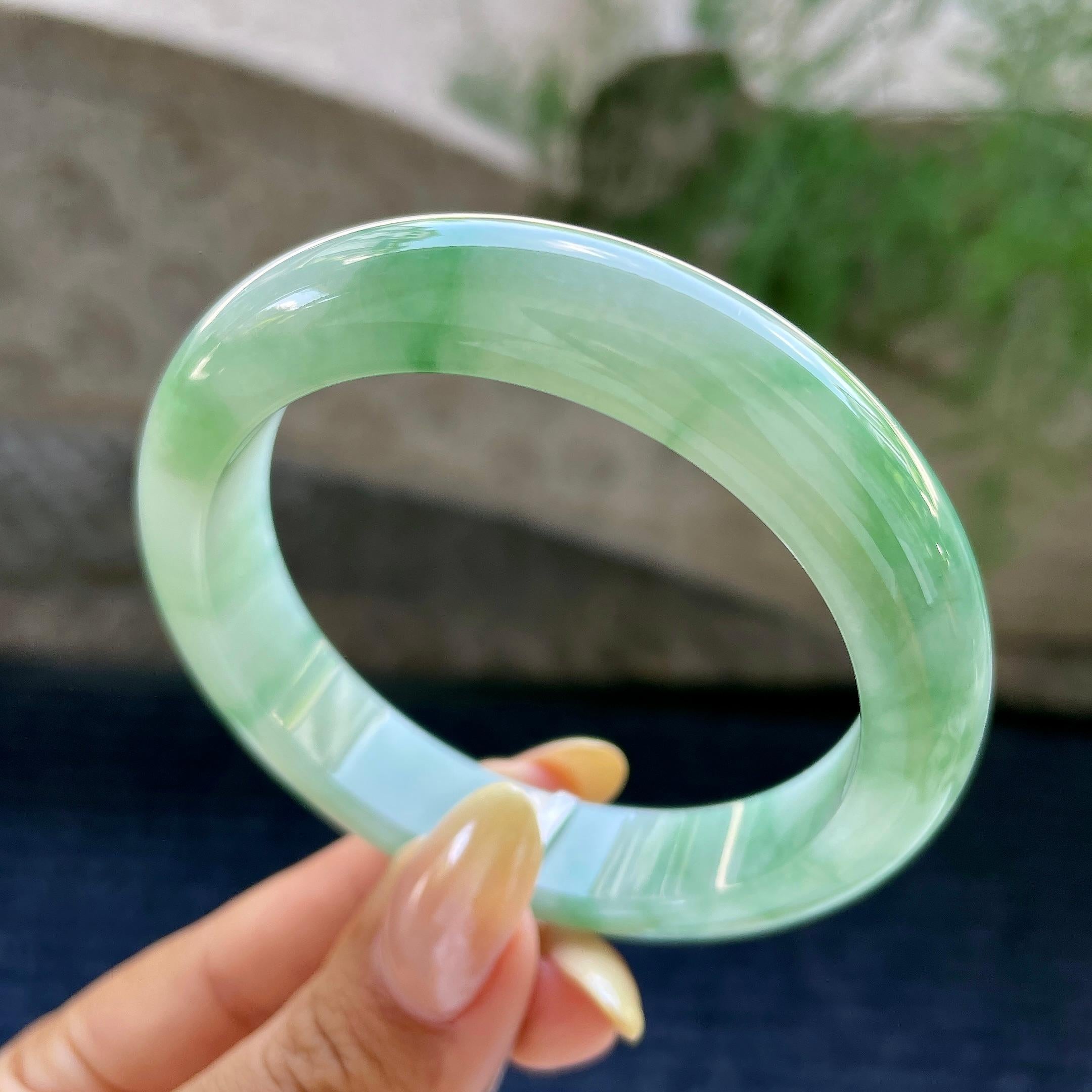 细糯种飘花正圈平安镯56.2圈 天然缅甸A货翡翠（yc466836）
